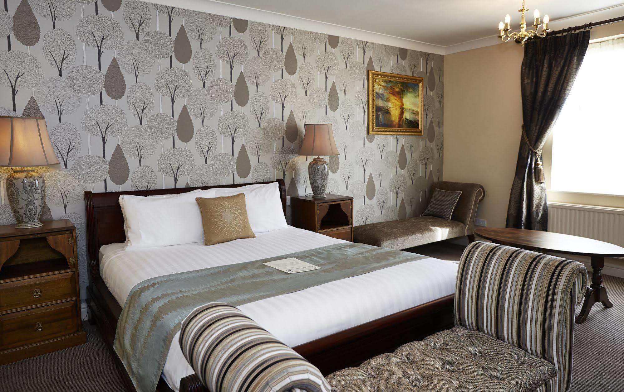 The Red Lion Inn By Chef & Brewer Collection Todwick Экстерьер фото